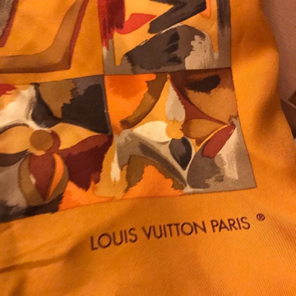 Louis Vuitton Silk Square Scarf - Picture 2 of 3